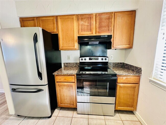 Photo - 6810 Deatonhill Dr Unidad 116