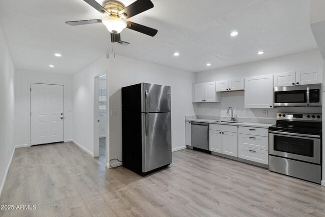 Photo - 18202 N Cave Creek Rd Unit 241
