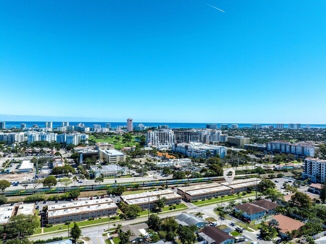 Photo - 650 SW 2nd Ave Unit 2520