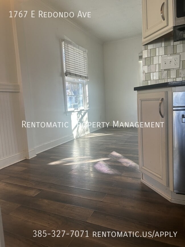 Photo - 1767 E Redondo Ave