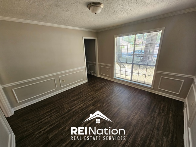 Photo - HUGE 4BR/2.5BA MEMPHIS HOME! | Vinyl Plank & Brick Fireplace | Fenced Yard!