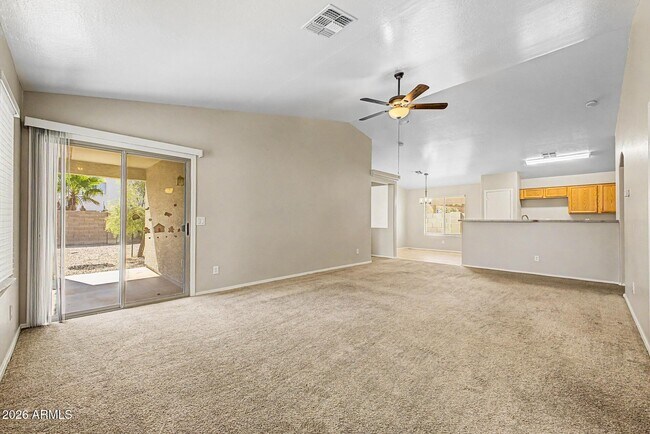 2159 W Pinkley Ave