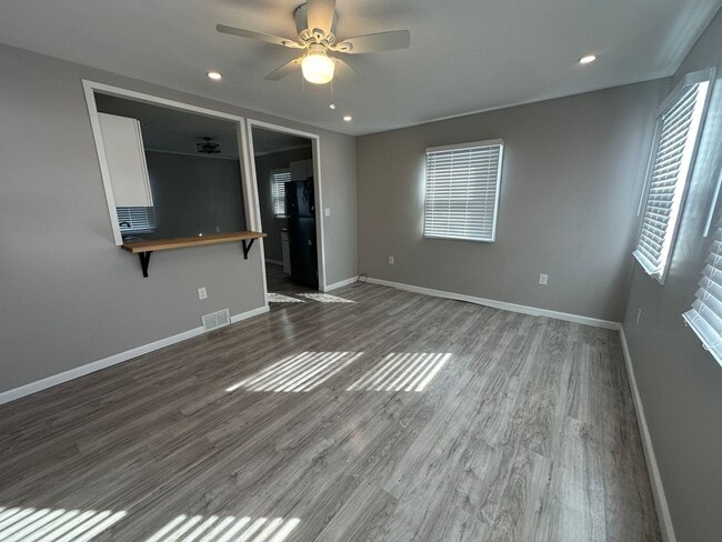 Photo - 181 Gibson St