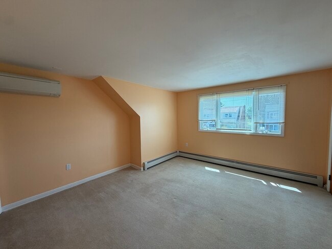 Photo - 238 4th St