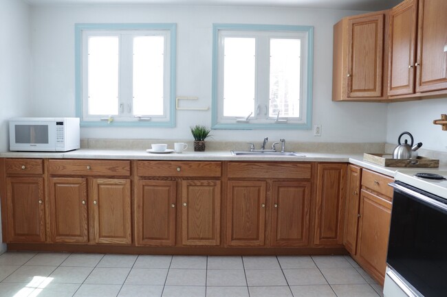 Photo - 5801 Douglas St Unit Apt 3