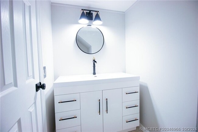 Photo - 7175 Nova Dr