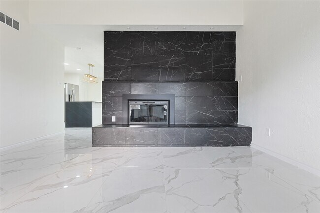 Photo - 6814 Loch Langham Dr