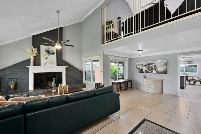 Photo - 12714 Huntington Field Dr