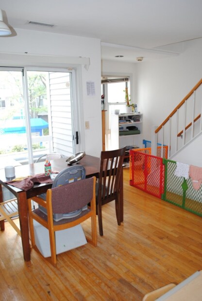 Building Photo - 31 Henry St Rental