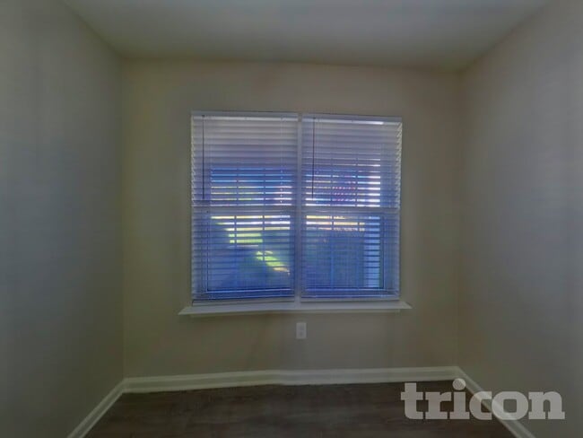 Photo - 1517 Crandon Dr