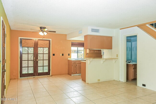 Photo - 10407 N 11th Pl