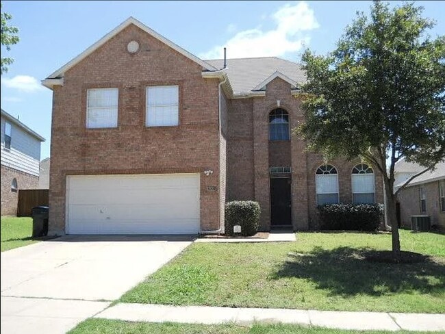 Building Photo - 3204 Paradise Valley Dr Rental