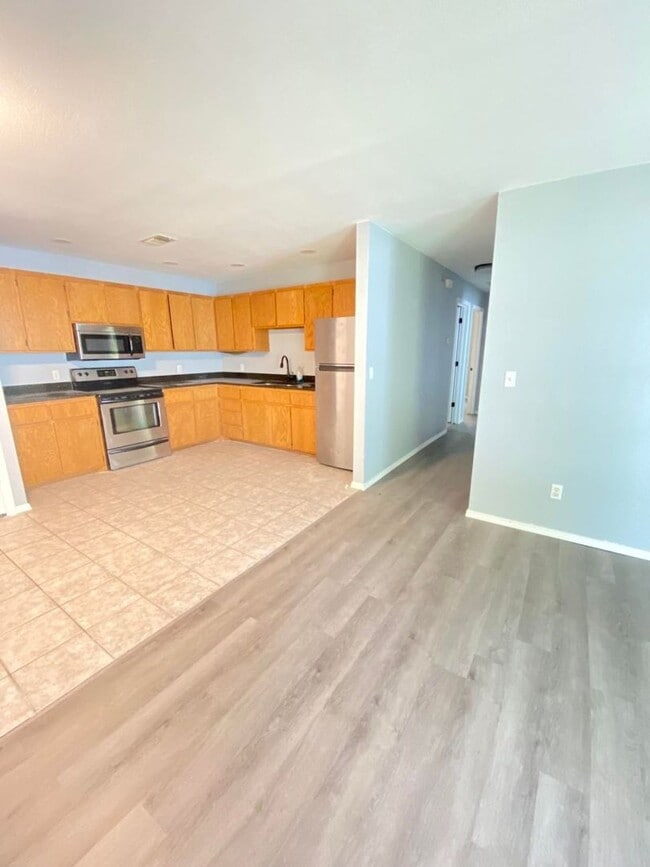 Photo - Madill OK Triplex 3/2 Unidad B