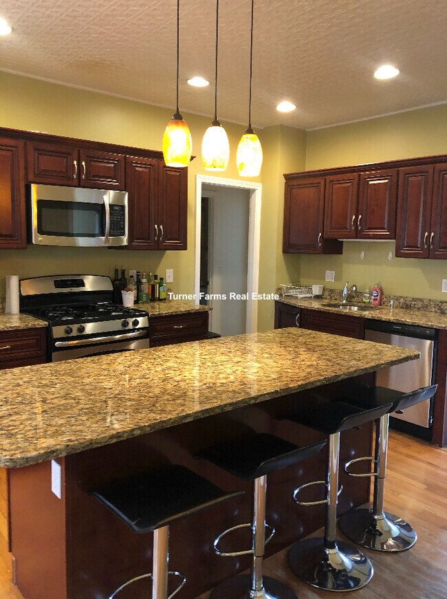 Photo - 79 Lyman Ave