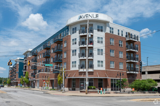 Building Photo - The Avenue Rental