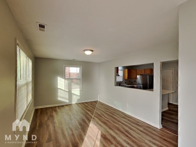 Photo - 211 Buckskin Dr