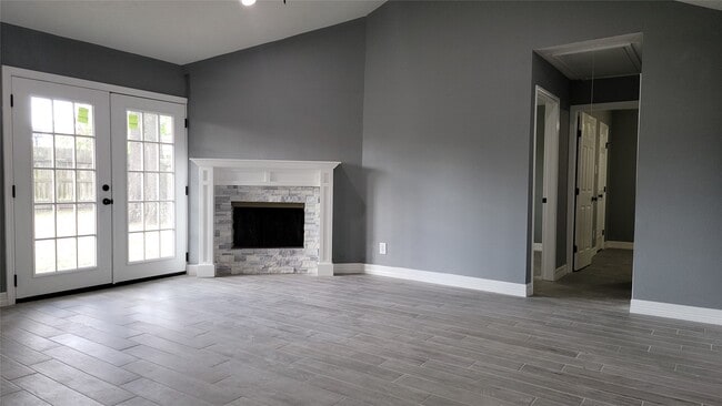 Photo - 510 Donnacorey Dr