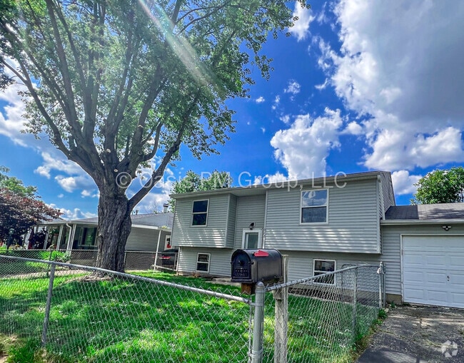 Building Photo - 912 Tellega Ave Rental