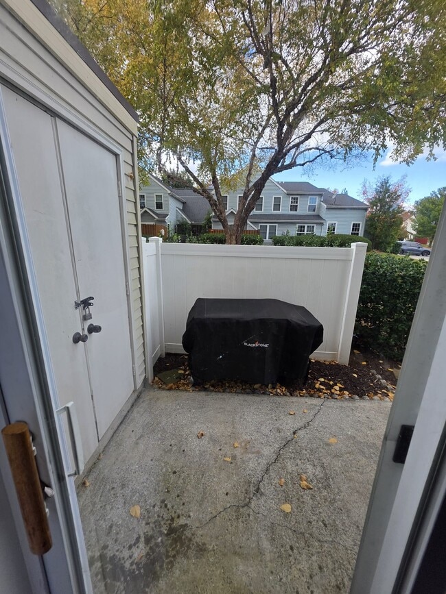 Photo - 5701 Lavender Plaza Unit A