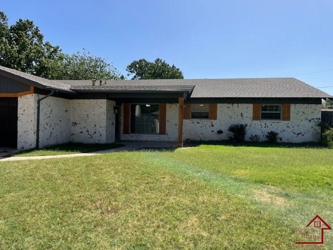 Photo - 17 NW 59th St