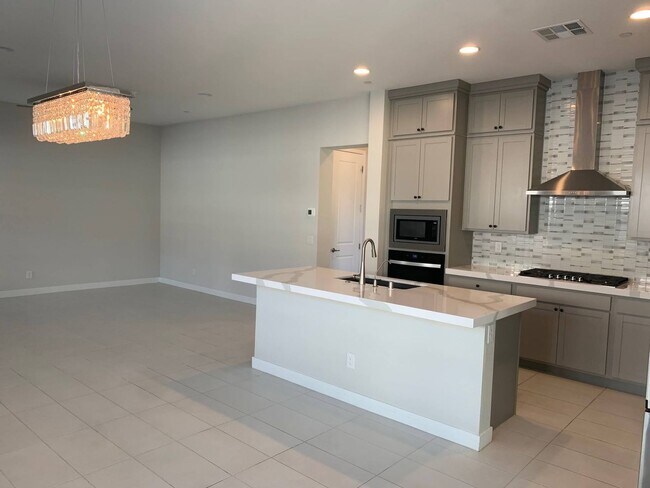 Photo - 3 Bedroom Cadence Home with Solar!