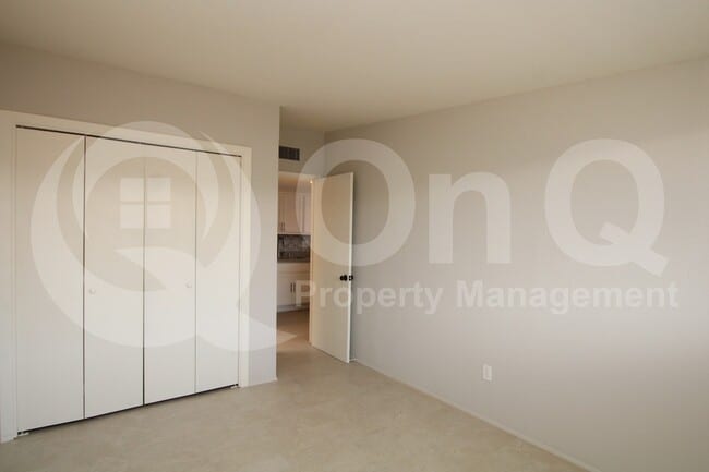 Photo - 3207 N 67th Pl