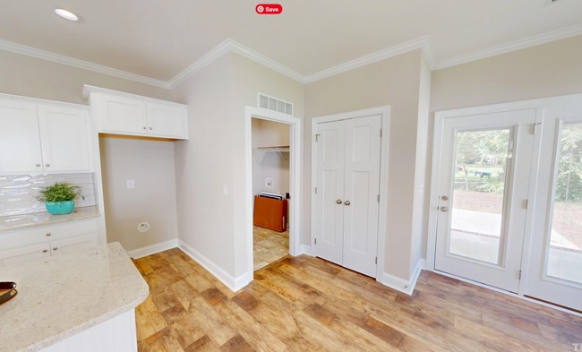 Photo - 706 S Pollock St