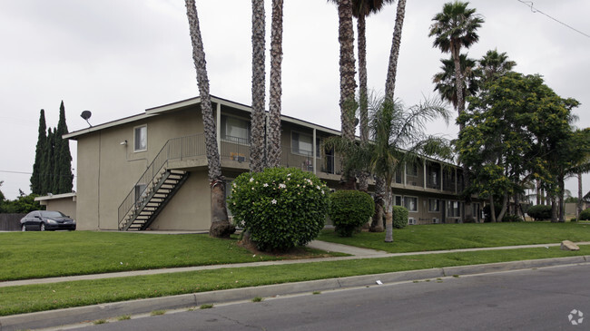 Cascade Palms Apartments - Cascade Palms Apartments
