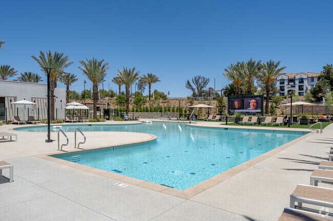 Piscina estilo resort