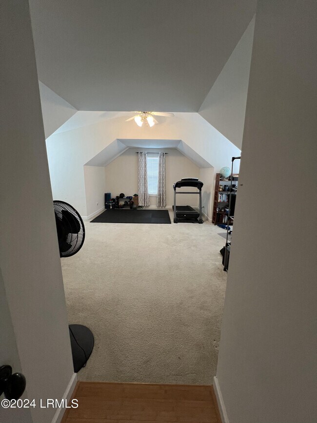 Photo - 25 National Blvd