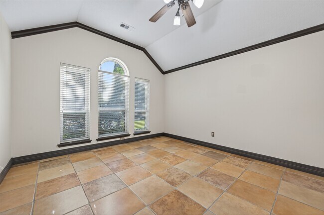 Photo - 23410 Stratsborough Dr