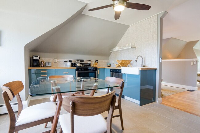 Photo - 1660 N Gaylord St Unit ID1026266P