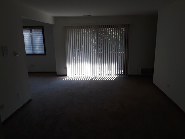 Photo - 15812 Peggy Ln Unit #4