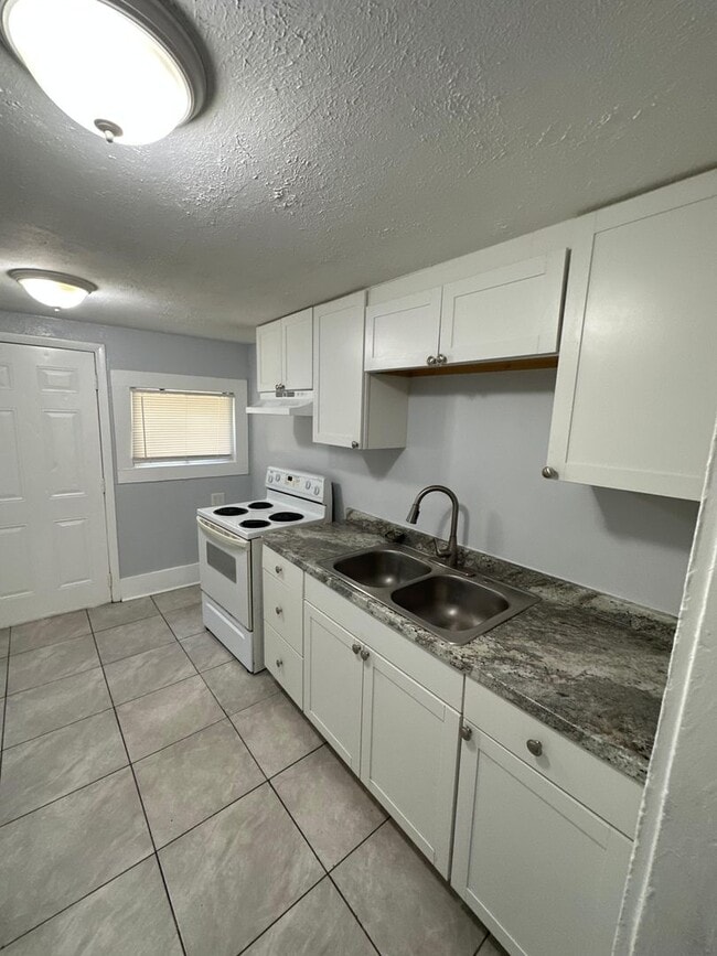 Photo - Fully Renovated 3/1 Single Family Ready to Move In!