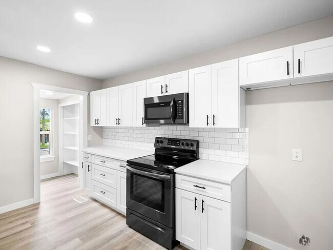 Photo - Perfect Family Home in Bolivar