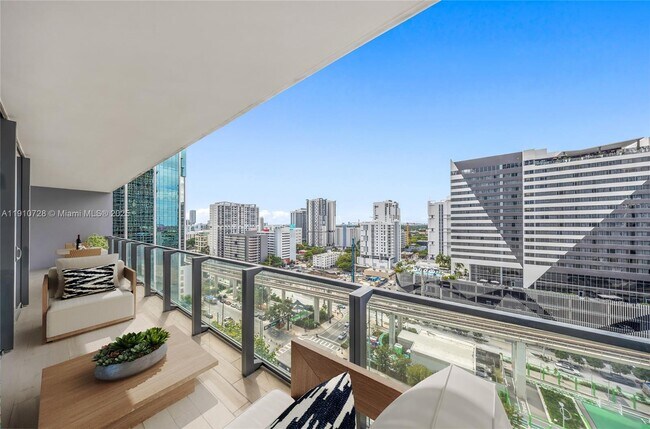 Photo - 88 SW 7th St Unit 1004