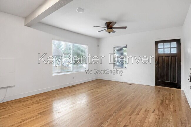 Photo - 1564 Tamarac St