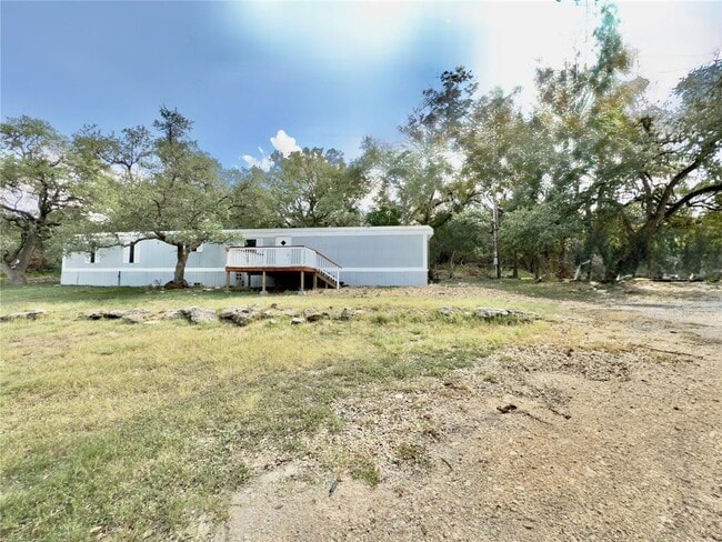 Photo - 750 Oak Meadows