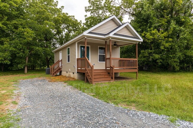 Building Photo - 292 Kivett Rd