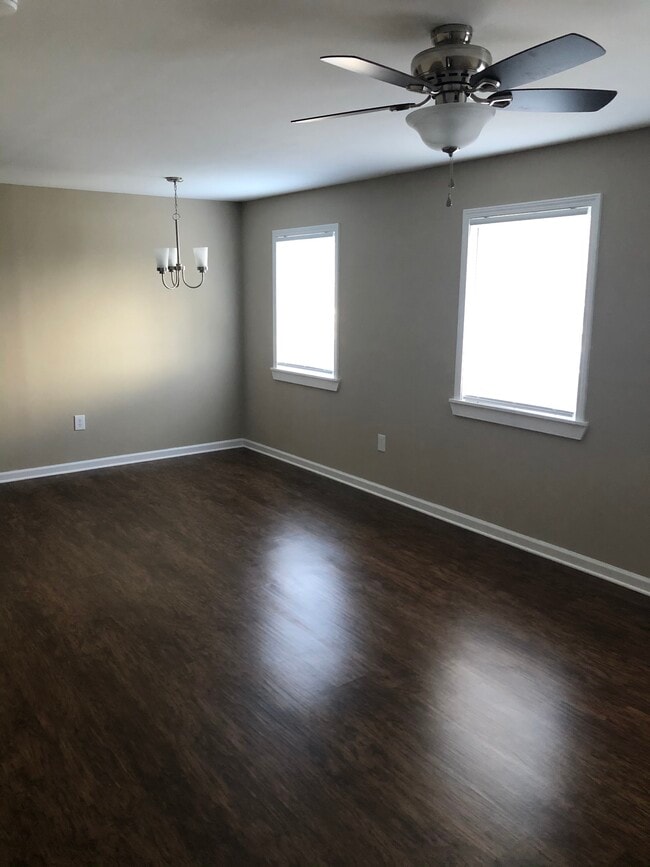 Windwood Apartments