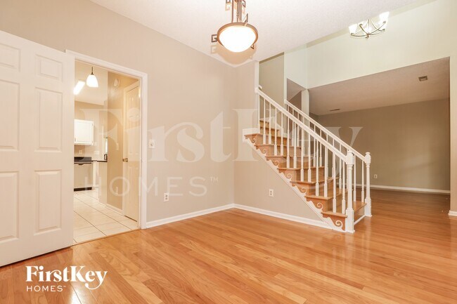 Photo - 103 Monsarret Ln