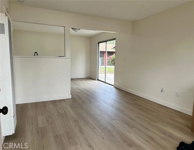 Photo - 558 S Benjamin St