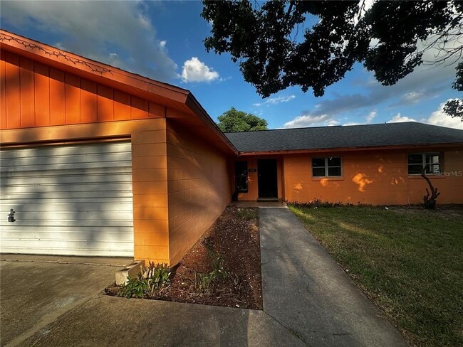 Building Photo - 708 Bahia Cir