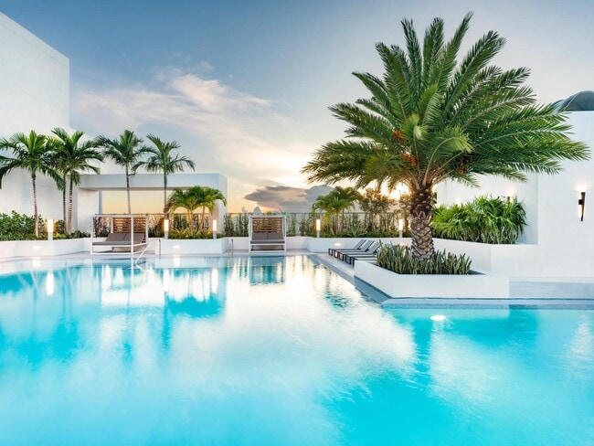 Building Photo - Modera Riverside Rental