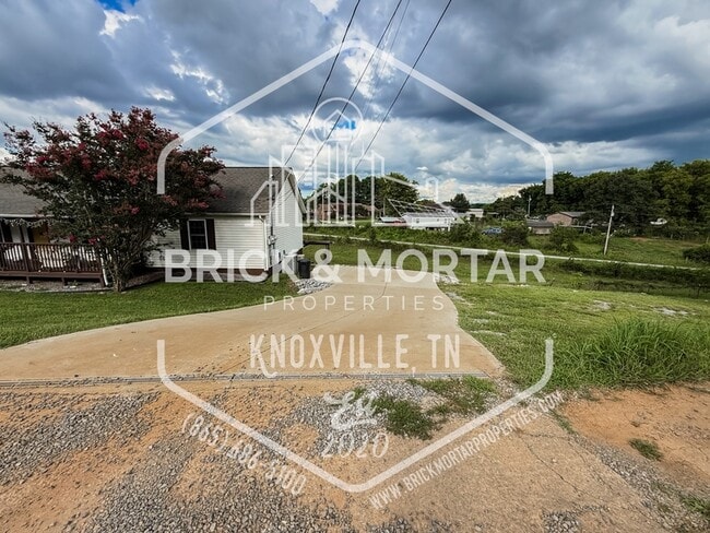 Photo - 1731 Lively Rd