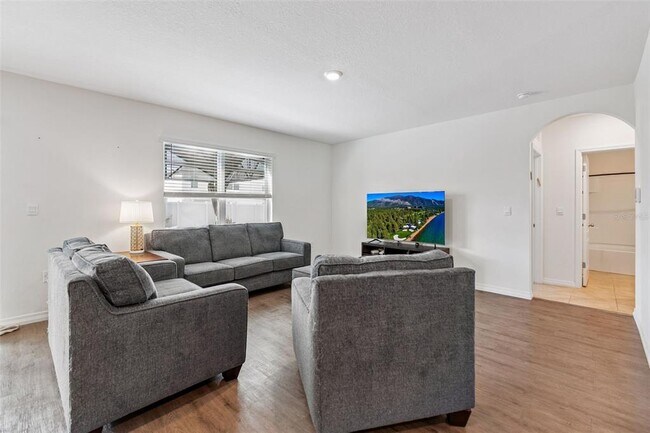 Photo - 1422 Fox Squirrel Dr