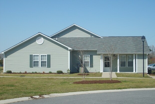 Renaissance Commons Apartments For Rent In Elizabeth City Nc Forrent Com