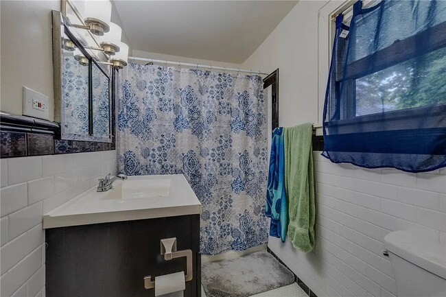 Photo - 282 Roxborough Rd Unidad 1