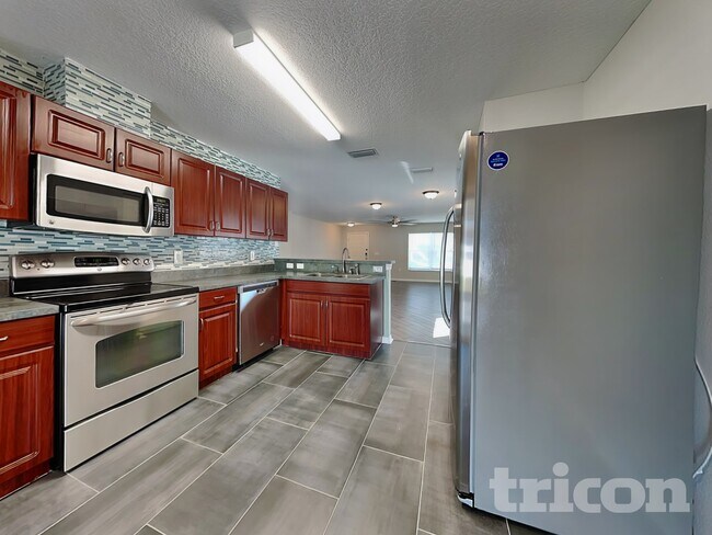 Photo - 15407 Winter Breeze Ln