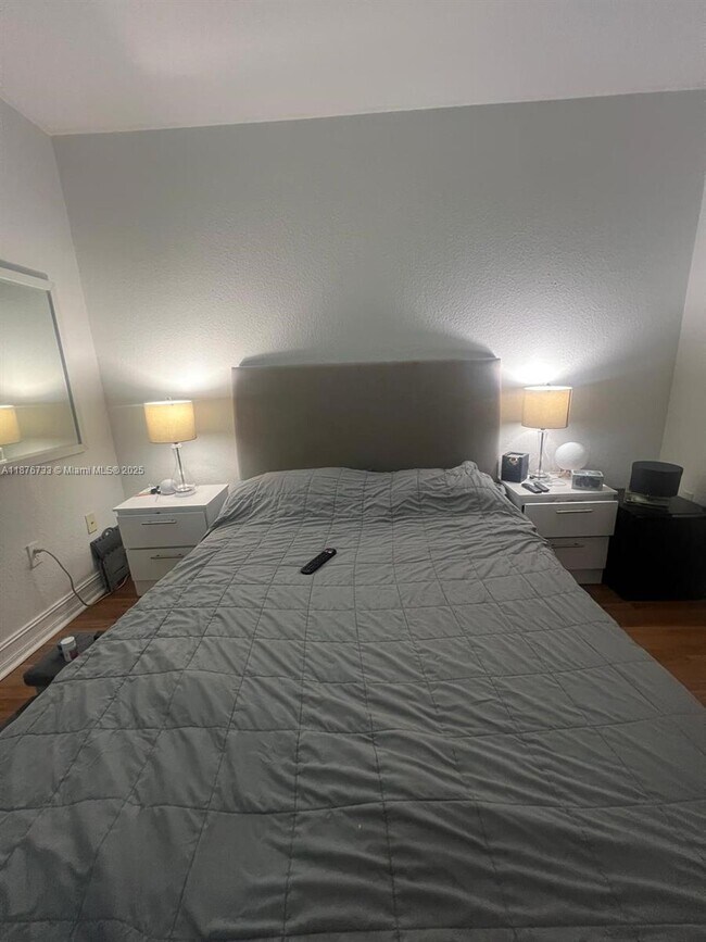 Photo - 7995 NW 8th St Unidad 103